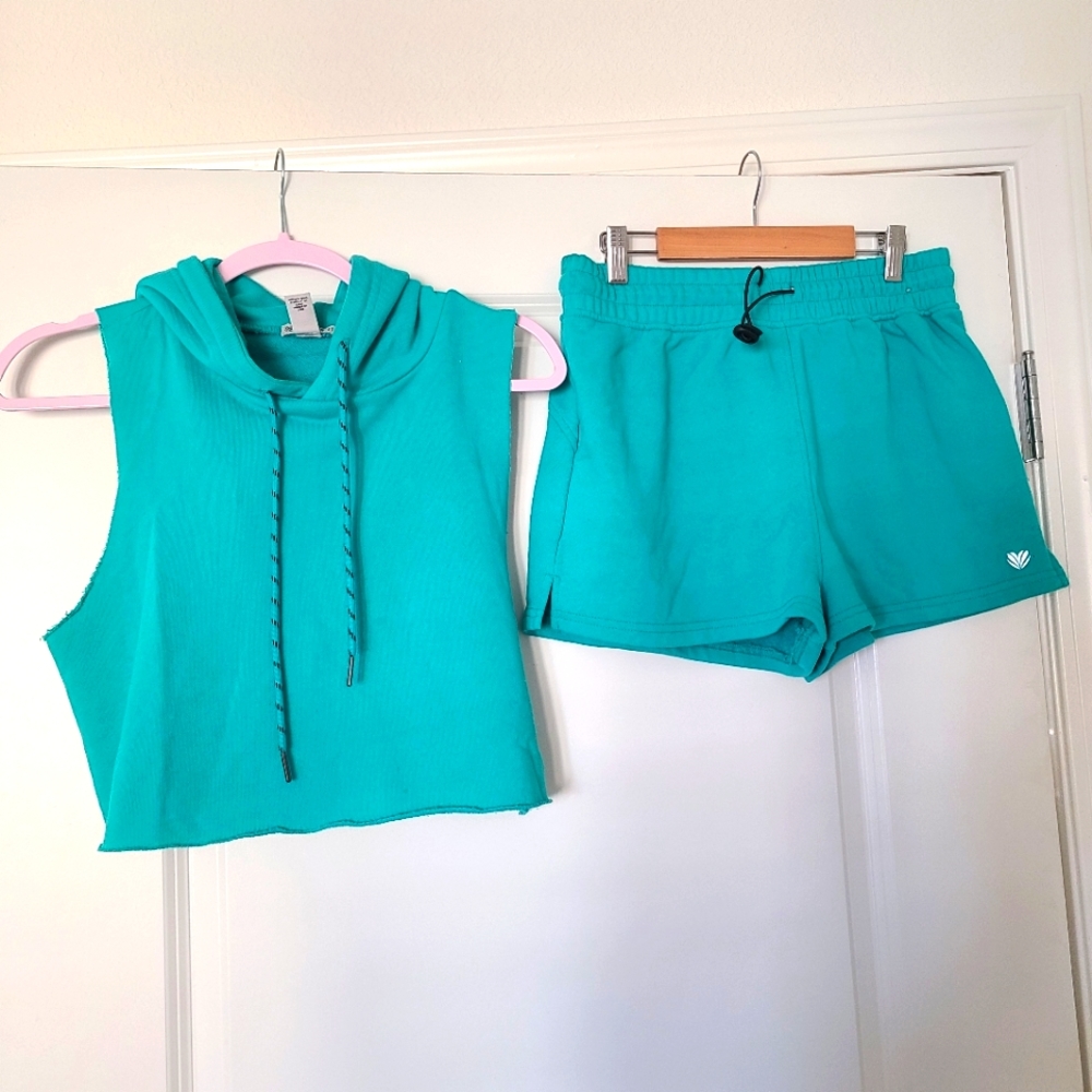 Forever 21 active set